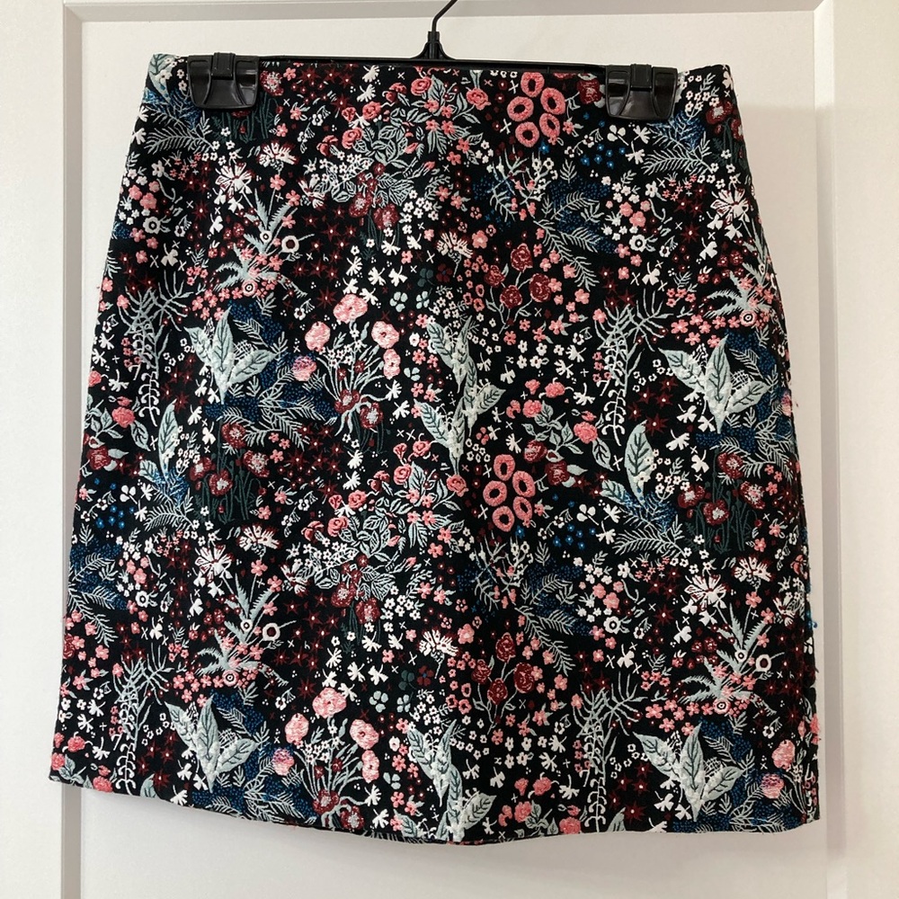 H&M Brocade mini pencil Skirt